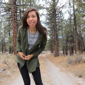 Meet your Posher, Olivia